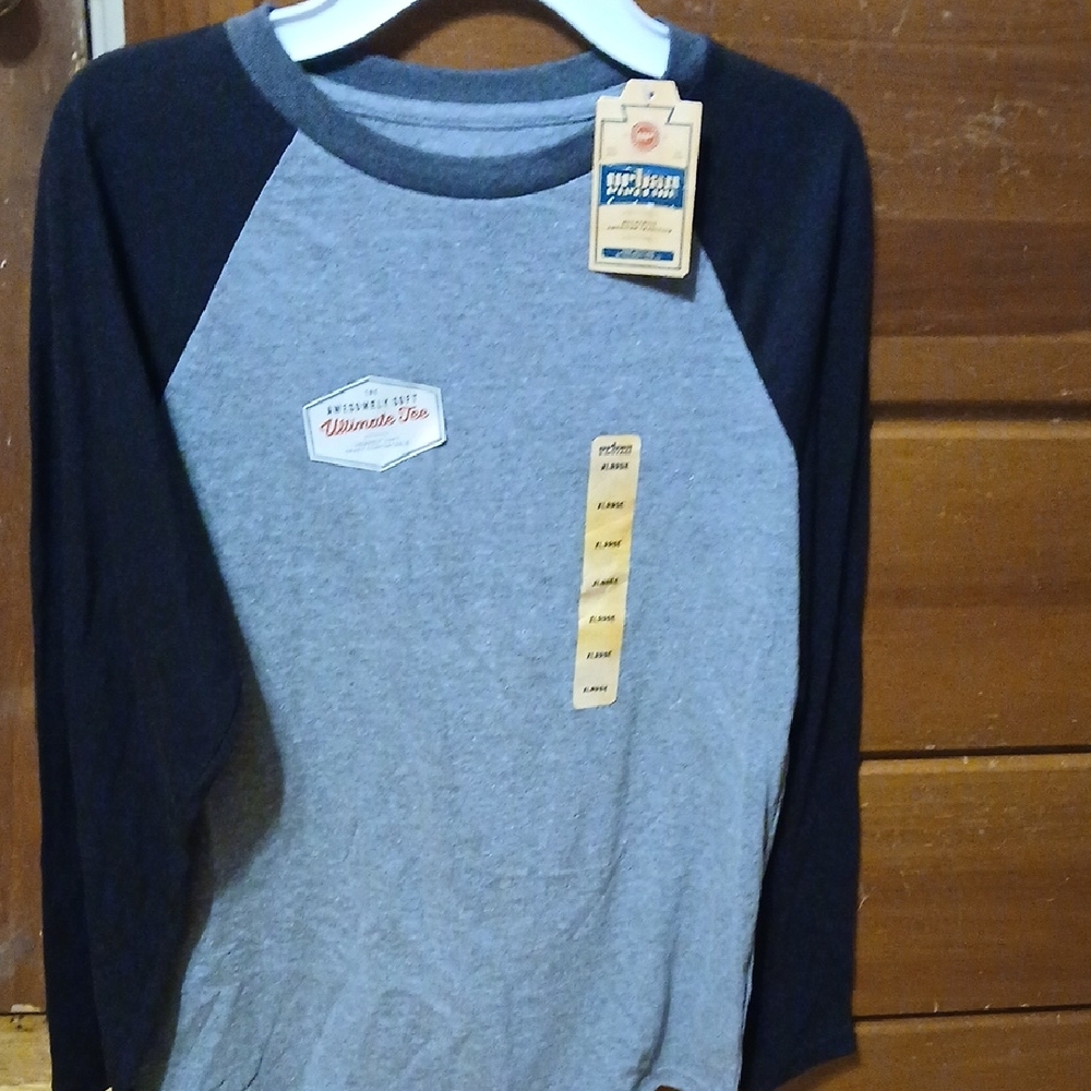 Urban Pipeline Gray and Black Long Sleeve Tee, XLARGE, New